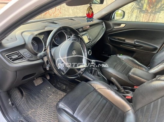 Voiture au Maroc ALFA-ROMEO Giulietta - 483347