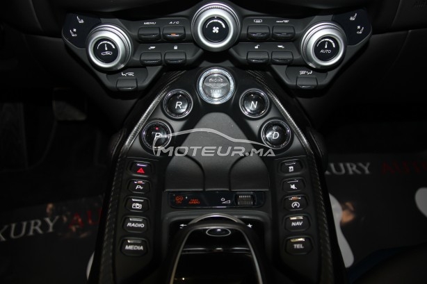 أستون مارتن فانتاجي V8 مستعملة 1678600