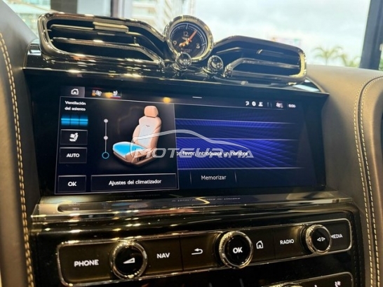 بنتلي بينتايجا مستعملة 2253814