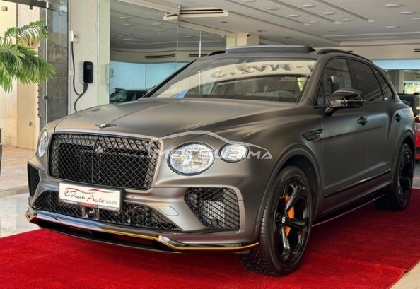 بنتلي بينتايجا مستعملة 2354865