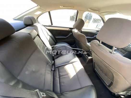 بي ام دبليو سيريي 3 318i مستعملة 2001478