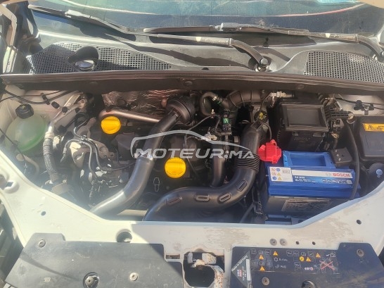 داسيا دوككير مستعملة 2044788