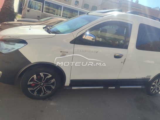 داسيا دوككير مستعملة 2044791