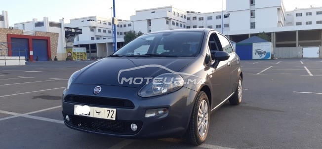 Voiture Fiat Punto 2018 à  Agadir   Diesel  - 5 chevaux