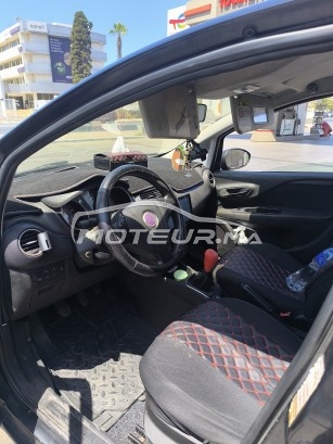 فيات بونتو Grand مستعملة 2413391