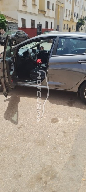 فورد فييستا مستعملة 2448186