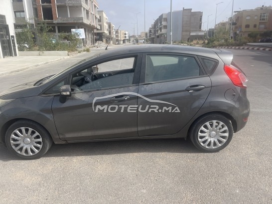 FORD Fiesta 2016 occasion 2325323