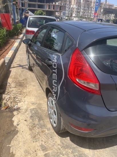 فورد فييستا مستعملة 2481468