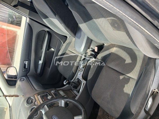فورد فوكوس Voiture en bon état مستعملة 2458095