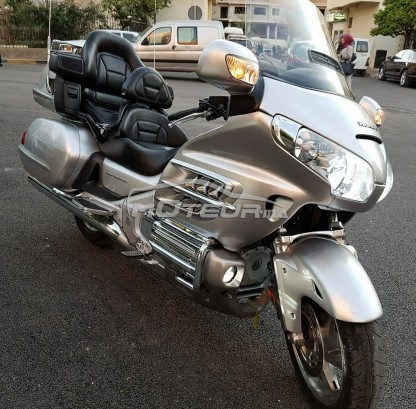 HONDA Gl 1800 gold wing occasion  303575