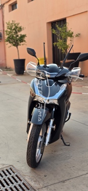 هوندا ش 150ي مستعملة 2421777