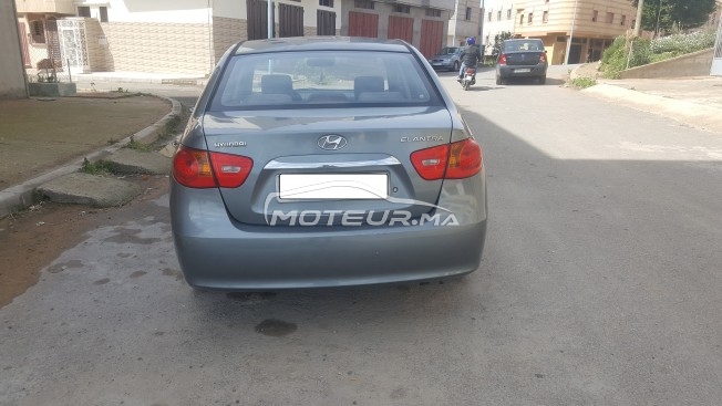 HYUNDAI Elantra occasion 1184668