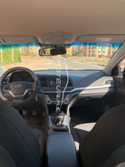 HYUNDAI Elantra occasion 1252873