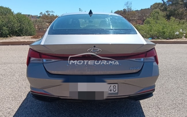 HYUNDAI Elantra occasion 2301396