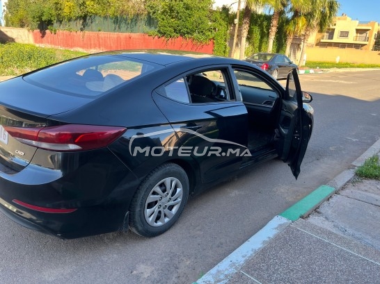 HYUNDAI Elantra occasion 3331700
