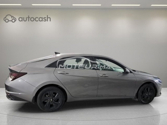HYUNDAI Elantra occasion 3271684