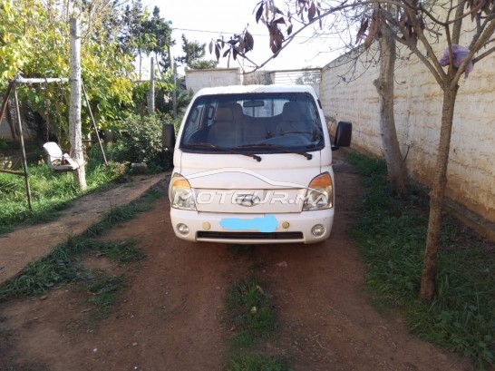 HYUNDAI H100 Pick-up double cabine en très bonne état première main peinture d'origine prix légèrement négociable occasion 1789521
