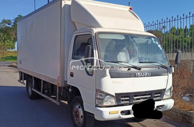 ISUZU Npr occasion 1335391