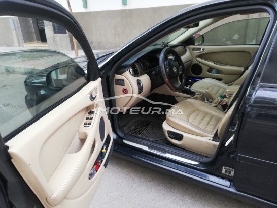 جاكوار تيبي كس 2.0 td مستعملة 1472180