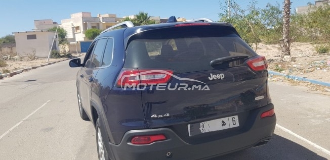 جيب شيروكيي 2016 مستعملة 1708810