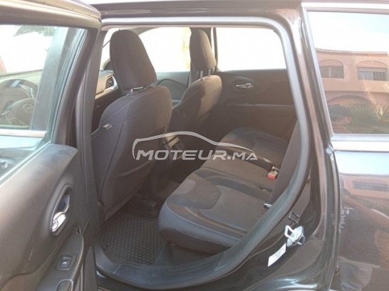 جيب شيروكيي مستعملة 2996893