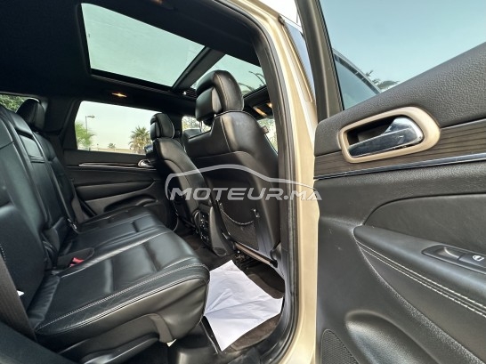 جيب جراند شيروكيي Overland مستعملة 2965079