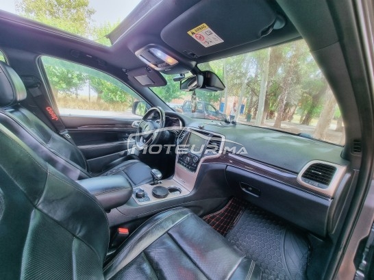 جيب جراند شيروكيي Overland مستعملة 2577594