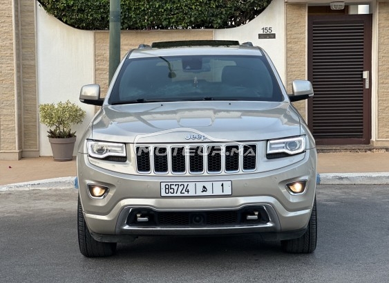 جيب جراند شيروكيي Overland مستعملة 2965081