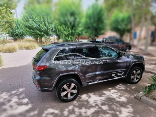 جيب جراند شيروكيي Overland مستعملة 3066186