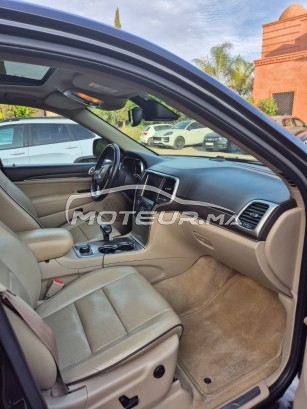 جيب جراند شيروكيي Overland مستعملة 2738011