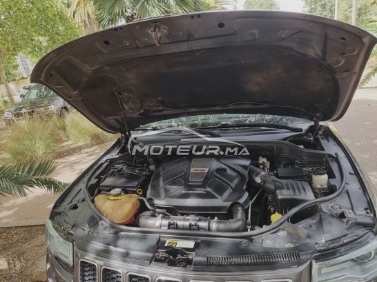 جيب جراند شيروكيي Overland مستعملة 2577595