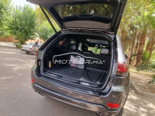 جيب جراند شيروكيي Overland مستعملة 3066176