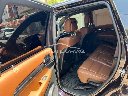 جيب جراند شيروكيي Overland مستعملة 3581086