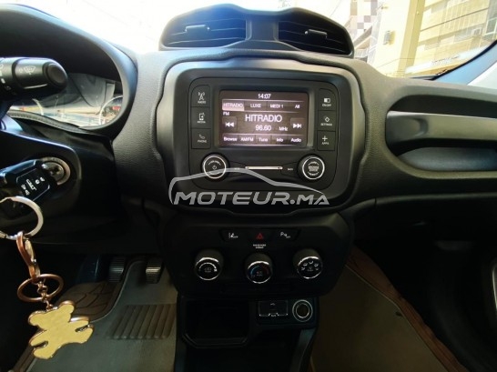 جيب رينيجادي 2wd مستعملة 1780451