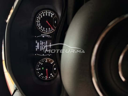 جيب رينيجادي Longitude مستعملة 3581259