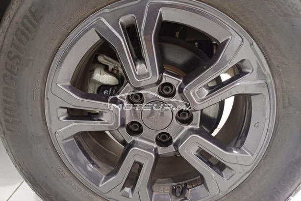 جيب رينيجادي مستعملة 2981549