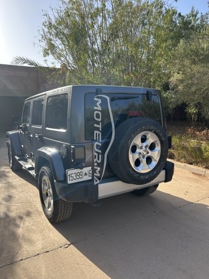 جيب ورانجلير Jk 3,6 v6 384 cv sahara مستعملة 2613781