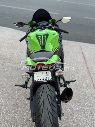 كاواساكي زكس-10ر نينجا Krt مستعملة 2301865