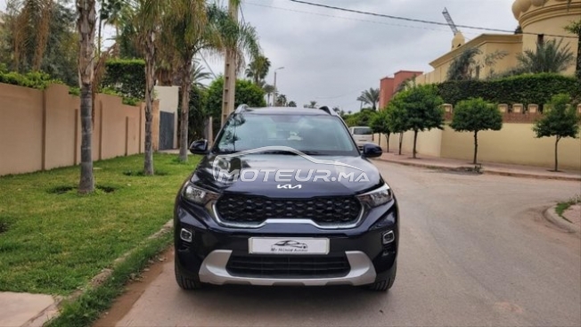 كيا اوتري مستعملة 3358871