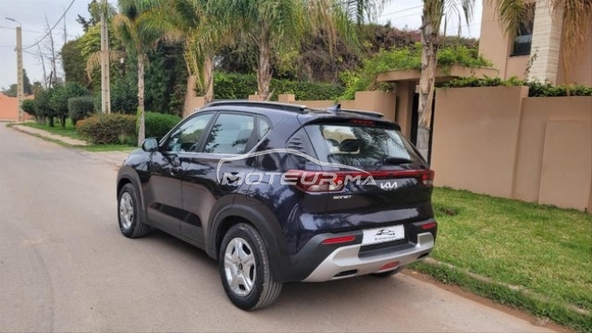 كيا اوتري مستعملة 3358874