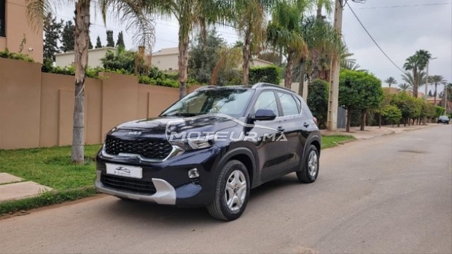 كيا اوتري مستعملة 3358873