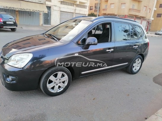 كيا كارينس Otman مستعملة 1688146