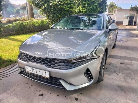 KIA K5 مستعملة