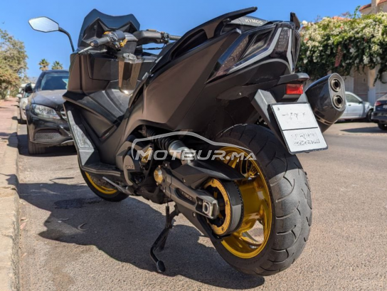 كيمكو اك 550 E10000 مستعملة 1997827