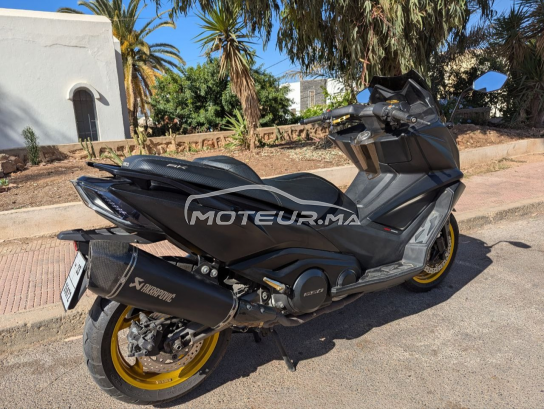 كيمكو اك 550 E10000 مستعملة 1997826