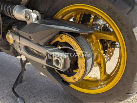 كيمكو اك 550 E10000 مستعملة 1997828