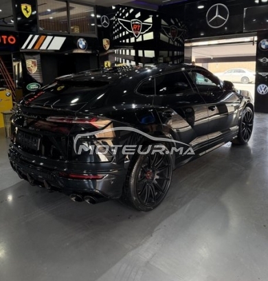 Lamborghini Urus Essence Automatique 2021