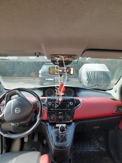 LANCIA Ypsilon Bonne occasion 1745952