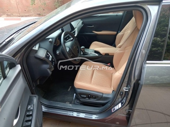 LEXUS Ux occasion 2789870