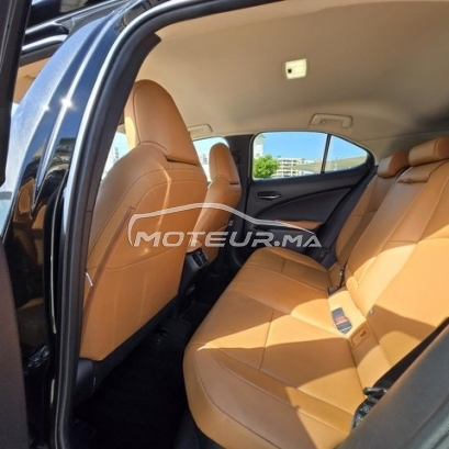 ليكسوس وكس مستعملة 3321747